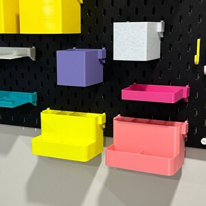 Organizador de estantes multinivel IKEA SKÅDIS - Organizador escalonado impreso en 3D para paneles perforados y carros - Manualidades y costura - Más de 30 colores imagen 13