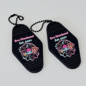 Retro Motel Keychain - Personalized 3D Printed Key Tag with UV Print Options - Custom Colors and Bulk Packs - 30+ Color Options imagen 9