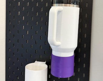 SKÅDIS Pegboard Tumbler Holder - 3D Printed for Stanley 40oz, 30oz, YETI, Owala - Office, Vanity - 30+ Colors