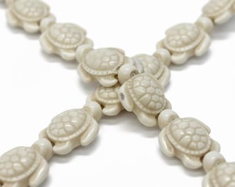 Turtle Beads, Off White Sea Turtle Beads, Howlite Beads, Sea Creature Beads, 15x18mm - Full Strand