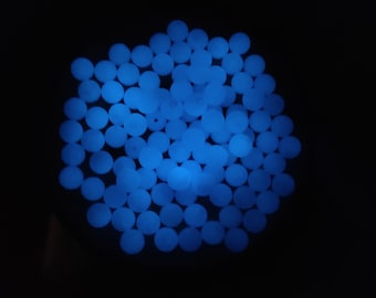 10, 25 o 50 piezas brillan en las cuentas de piedra oscura para la fabricación de joyas, rondas luminosas de 8 mm, cuentas de piedra luminosa, suministros de fabricación
