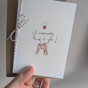 Biglietto d'auguri "Orgoglioso di te" fatto a mano con acquerello - Incredibilmente orgoglioso