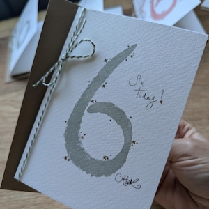 Aquarelle faite main pour votre sixième anniversaire - (6e) disponible en rose foncé et vert sauge
