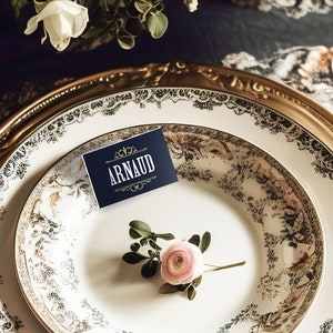 Lot de 50+ marques places style PEAKY BLINDERS - Noms des invités sur PVC bleu - Placez vos invités de mariage