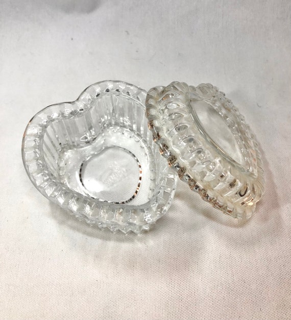 1980s Homco Crystal Glass Mini Heart Jewelry Trin… - image 2