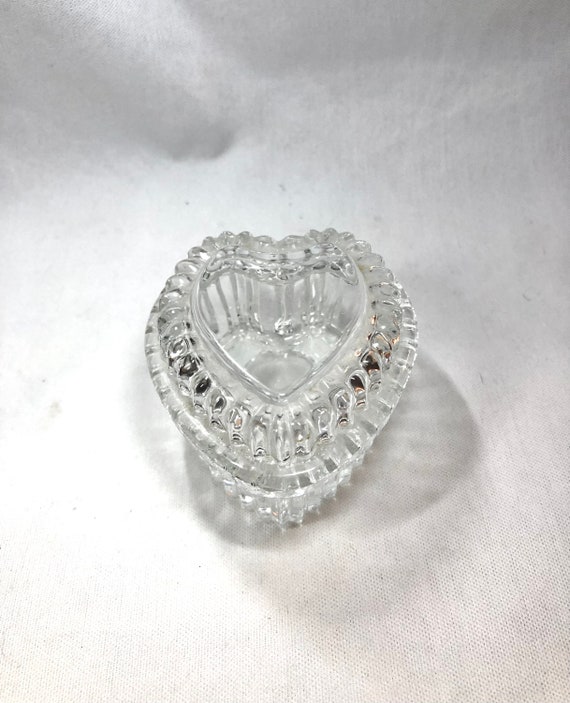 1980s Homco Crystal Glass Mini Heart Jewelry Trin… - image 1