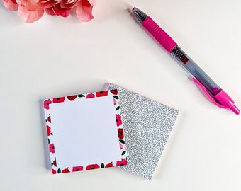 Set of 2 Post-it block illustrated with red pink anemones flowers, square, sticky notes