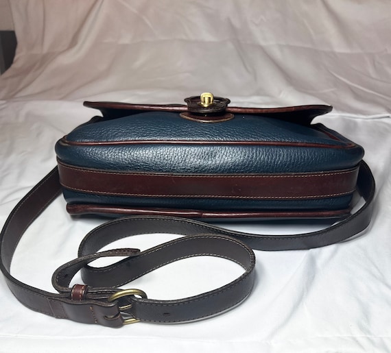 Vintage Coach Sheridan Navy Leather Crossbody Bag… - image 3