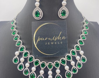 Grün CZ Diamant Halskette Set mit Ohrringen, Smaragd Perle Schmuck
