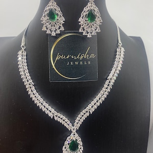 Green wedding and engagement gift/ necklace/ bridal necklace combo set