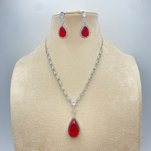 Rot Halskette cz Diamant Halskette, amerikanische Diamant Halskette, indische Brautschmuck, pakistanischer Schmuck, punjabi Schmuck