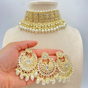 Pearl Kundan Indian Choker Necklace Set: Chandbaali Earrings & Maang Tikka