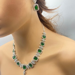 Emerald green simple Cubic zirconia necklace set/ silver green ad necklace set/ gift for her/ bollywood jewelry/ green necklace set