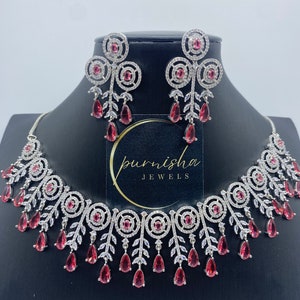 Collana girocollo con zirconi rossi: set di gioielli da sposa indiani