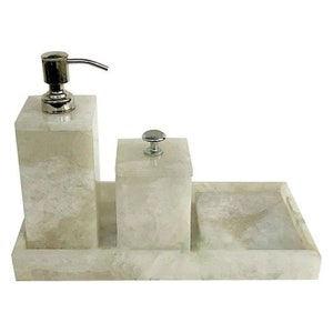 Set von 4 Stück weißen Quarzstein Badezimmer Set, Taschentücherhalter, Seifenspender, Zahnbürstenhalter, Tablett, Papierkorb und Mülleimer
