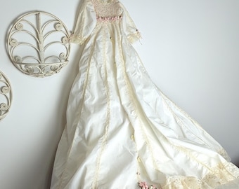 Vintage Victorian Edwardian Style Doll Dress Long Lace Heirloom Gown 37"