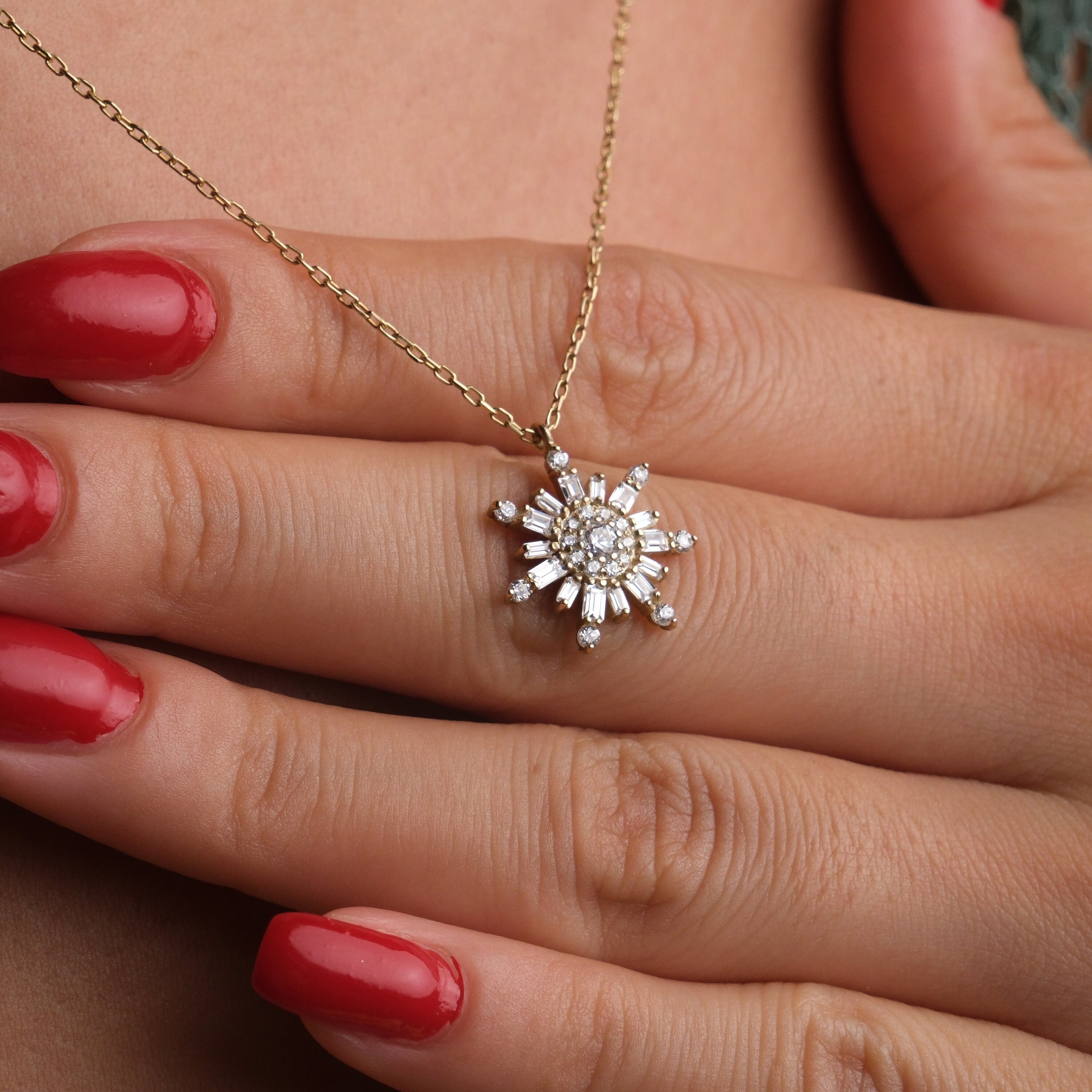 Sun 2024 br necklace