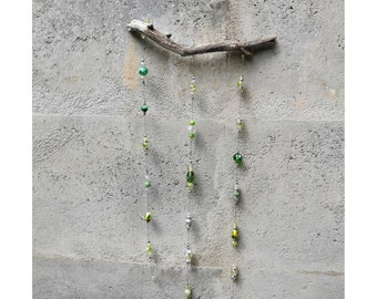 Dzwonek wietrzny wykonany z drewna wyrzuconego na brzeg unikalne zielone srebro z półwyspu Varanger w Norwegii łapacz słońca mobilny taras ogrodowy drewniane koraliki