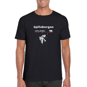 T-Shirt Unisex Norwegen Spitzbergen Svalbard Eisbär Landkarte Arktis Polargebiet Abenteurer Rundhals Damen Herren Unisex Schrift Bild