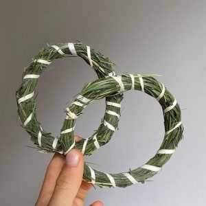 Organic Grass Ring, Natural Grass Handwoven wreath - rabbit bunny / hamster / rat / mouse / chinchilla / gerbil treats / forage box
