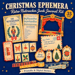 Op de afbeelding: Een digitale junk journal kit met 35 kerst-thema elementen, waaronder een Notenkraker balletprogramma, bladmuziek, een theaterframe, een brief aan de Kerstman, postzegels, cadeaulabels en decoratieve tape-strips op een donkerblauwe achtergrond.
