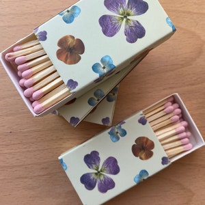 Pressed Wildflower Matchbooks: Floral Wedding Favors