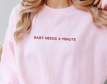 Besticktes minimalistisches Y2K Sweatshirt, lustiges Slogan Shirt für Mädchen, süßes Stickerei Sweatshirt, Valentinstagsgeschenk für Sie