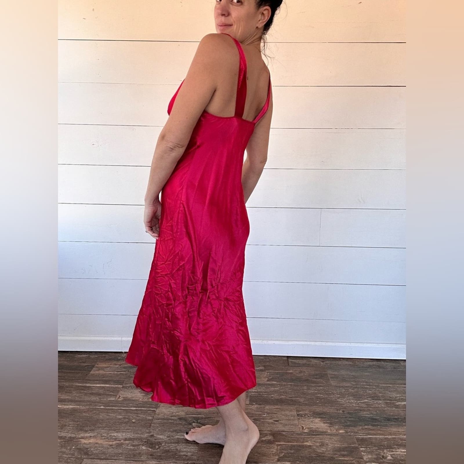 Classic Nightgown - Red
