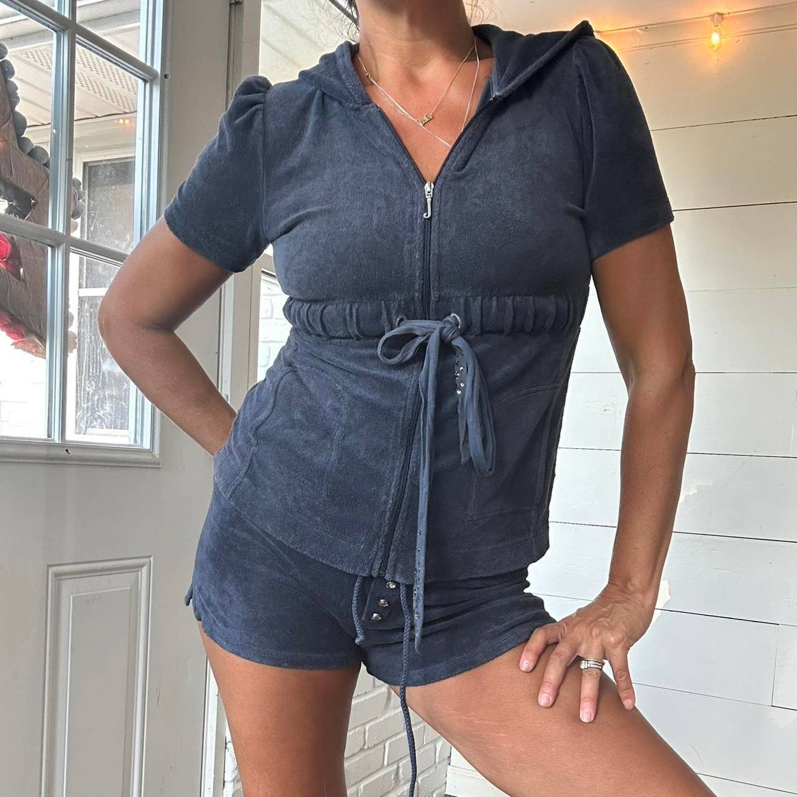 Juicy couture shorts and deals hoodie