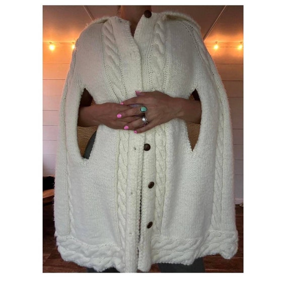 Vintage Ivory Knit Cape / Poncho with buttons and… - image 2