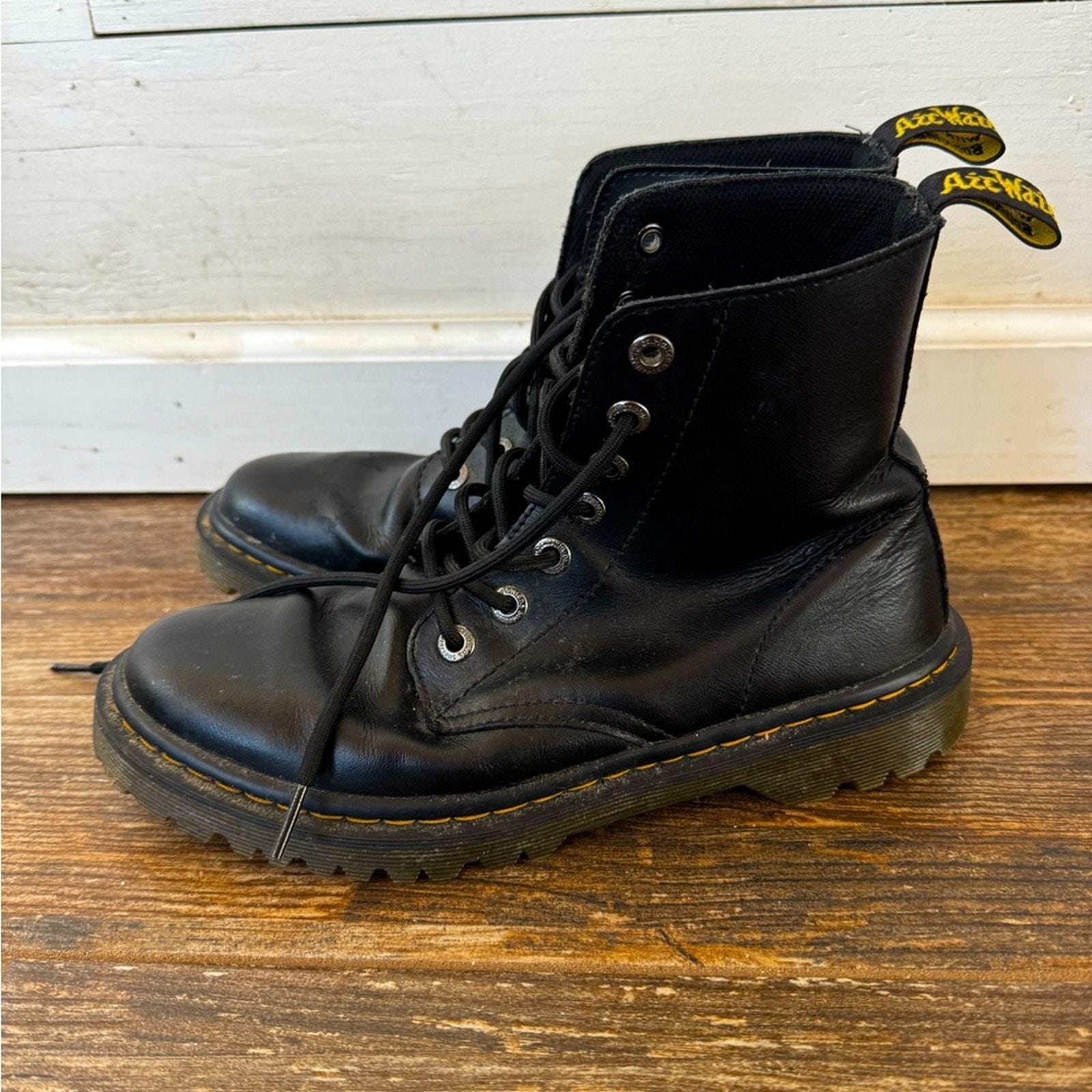 Dr Martens Airwair - Etsy