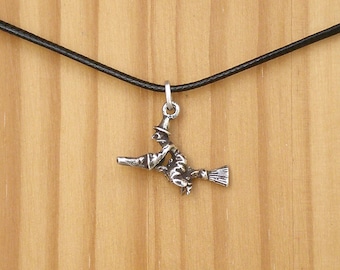 Colgante de bruja de plata
