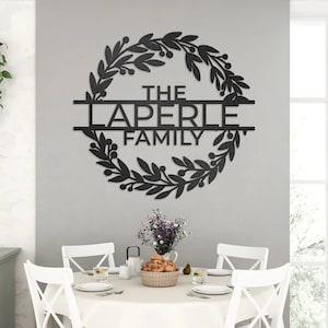 Letrero de metal personalizado con el nombre de la familia • Letrero de casa de acero personalizado • Decoración de la pared del colgador de la puerta • Colgante moderno de la pared • Arte de la pared interior y exterior