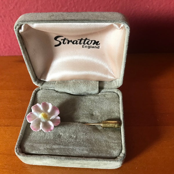 Stratton, ceramic, flower pin, vintage,