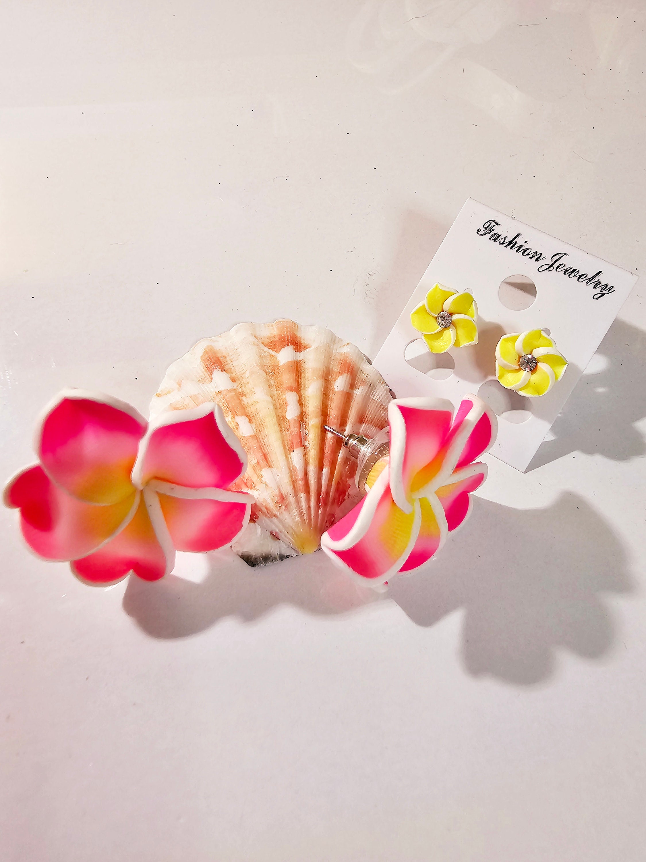 Hawaiian Set of 2 Tones Plumeria Earrings. Polymer Clay Earrings. Anti