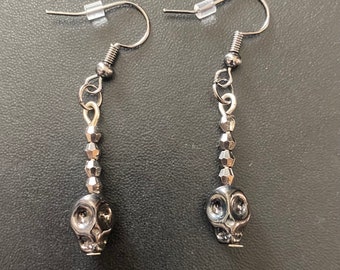 Black Skull Earrings Short