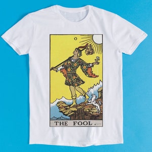 Tarocchi The Fool Play Card Retro Funny Art Drawing Gamer Anime Cult Meme Music Movie Gift Tee T Shirt K1166