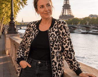 Leopard Print Bomber Jacket Women Animal Print Zip Up Jacket Lightweight Casual Fashion Summer Outerwear Coat