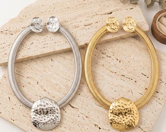 Chunky Metallic Gas Pipe Collar Necklace Set - Hammered Circle Disc Statement Choker, Gold Silver Textured Round Stud Earrings