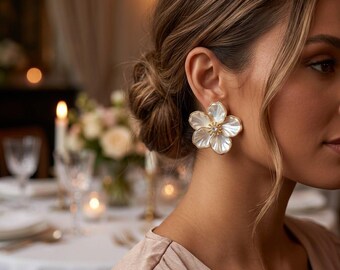 Vintage Gold Pearl Flower Statement Earrings - Iridescent Mother of Pearl Shell Petal Studs Chunky Textured Floral Earring Fashion Jewellery