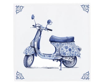 Delfts Blauwe Keramische Tegel: Klassieke Vespa Scooter | Modern Nederlands design, handgemaakte keramische kunst, unieke woondecoratie en cadeau, traditionele charme