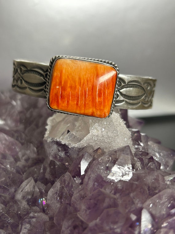 Navajo Chimney Butte Orange Spiny Oyster Cuff