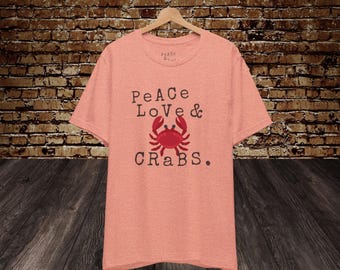 Shirt Peace, Love & Crabs | Funny Crab Feast-T-shirt, Old Bay-cadeau, Coastal Summer Vibes, retro T-shirt zeevruchten, Crab Night-outfit, Crab Lover