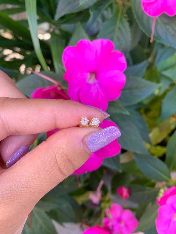 14k Diamond Stud Earrings