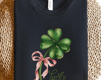 Lucky Sweatshirt, Clover Sweatshirt, St Patricks Day Sweatshirt, Saint Patrick's Pullover, Lucky Sweater, Clovers, Simple Holiday Sweater