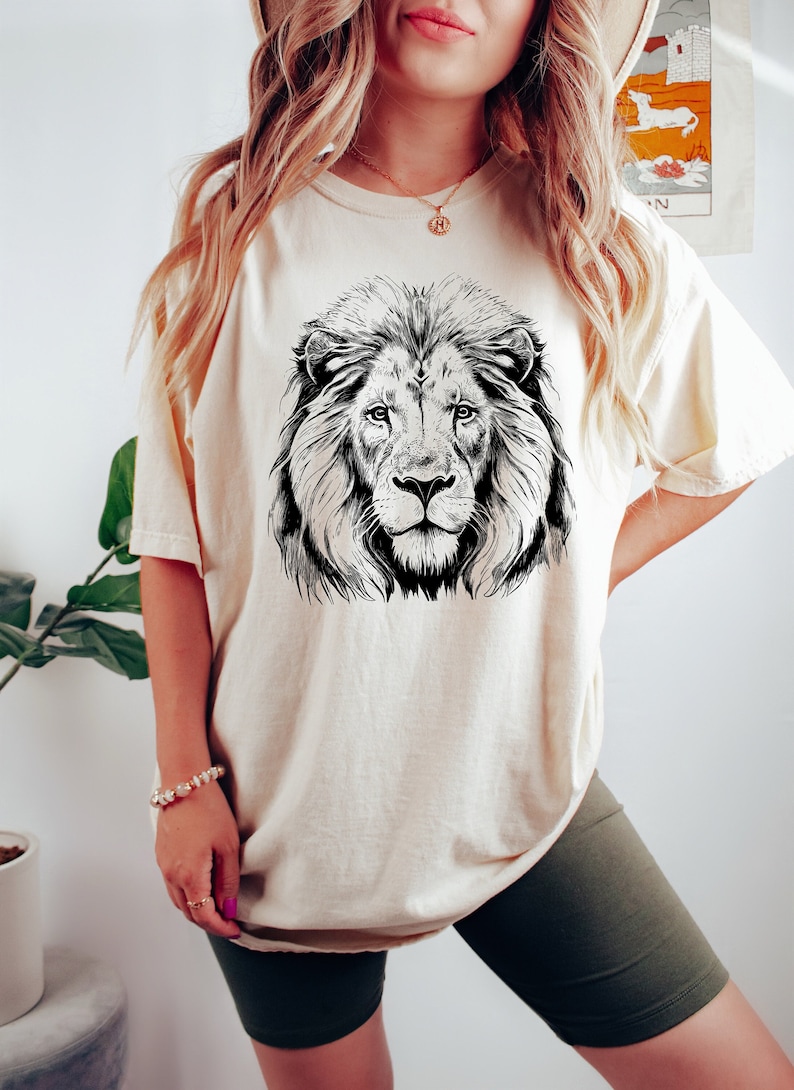Camisa de rosto de leão, camisa de leão majestoso, camisa de leão selvagem, camisa de amante de animais, camisa de animal, camisa de rosto de animal, camisa tribal africana, camisa de zoológico imagem 1