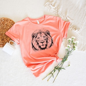 Camisa de rosto de leão, camisa de leão majestoso, camisa de leão selvagem, camisa de amante de animais, camisa de animal, camisa de rosto de animal, camisa tribal africana, camisa de zoológico imagem 2