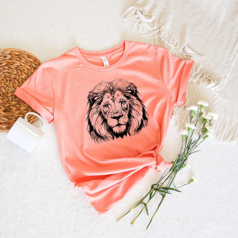 Camisa de rosto de leão, camisa de leão majestoso, camisa de leão selvagem, camisa de amante de animais, camisa de animal, camisa de rosto de animal, camisa tribal africana, camisa de zoológico imagem 2