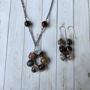 Agate Circle wrapped Pendant and Earring Pair