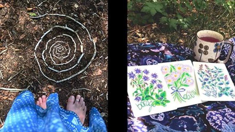 Puede incluir: Una espiral hecha de ramitas en el suelo, con un vestido azul estampado y pies descalzos en primer plano. En el fondo, una taza de t&eacute; y tres pinturas florales de acuarela sobre una manta estampada.